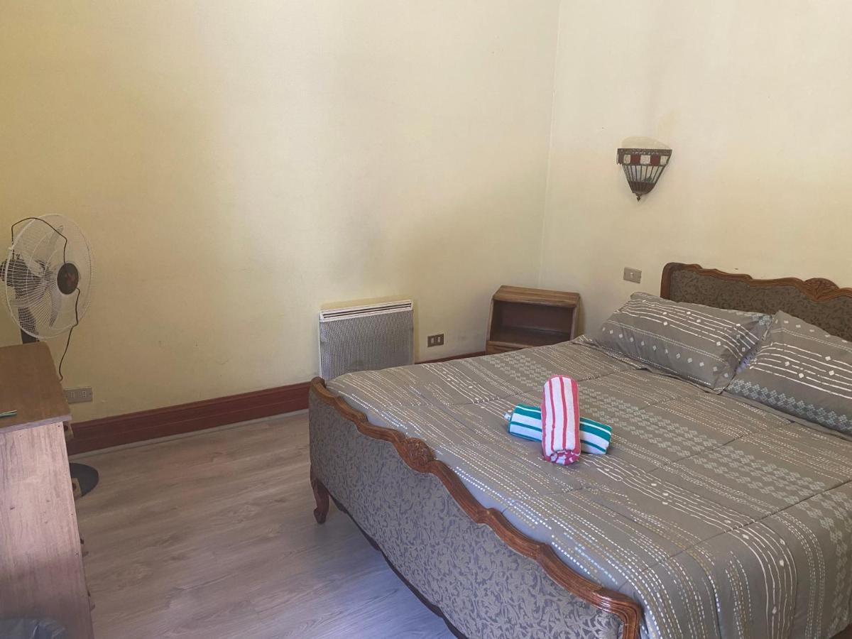 La Casa Roja Hostel Сантьяго Экстерьер фото