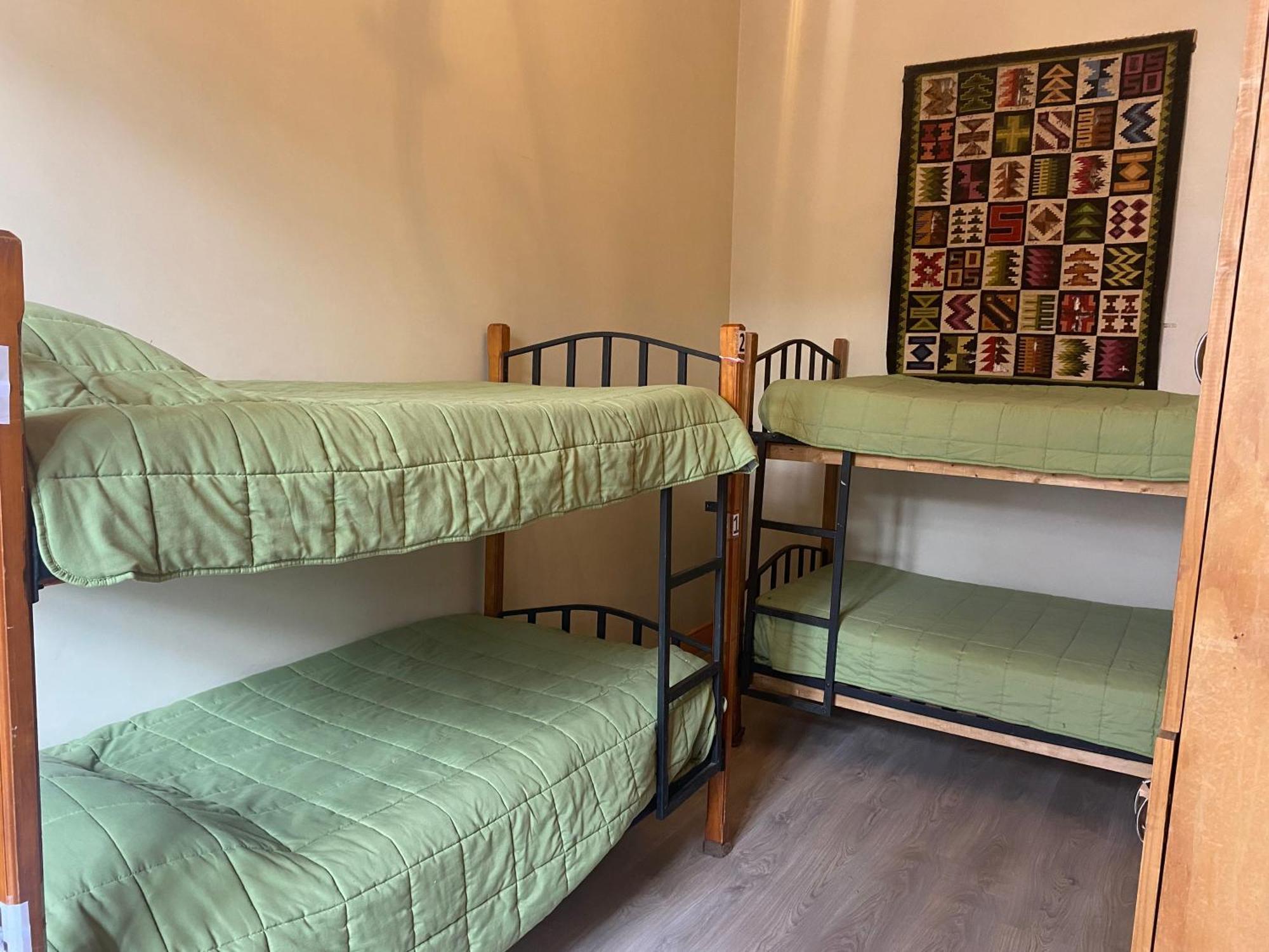 La Casa Roja Hostel Сантьяго Экстерьер фото